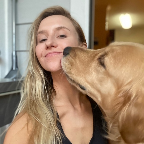 Meet your Posher, Sydne - Picture 2 of 3